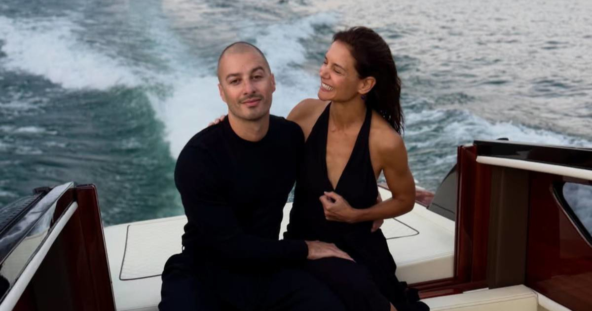 Katie Holmes (47) pozirala s novim dečkom (39) na jezeru Como