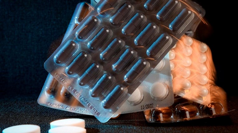 Nestašica lijekova u Njemačkoj. Nedostaje ibuprofena, paracetamola...