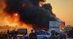 Neviđen pokušaj pljačke na autocesti u Italiji: Eksplozije, pucnjava, zapaljeni auti
