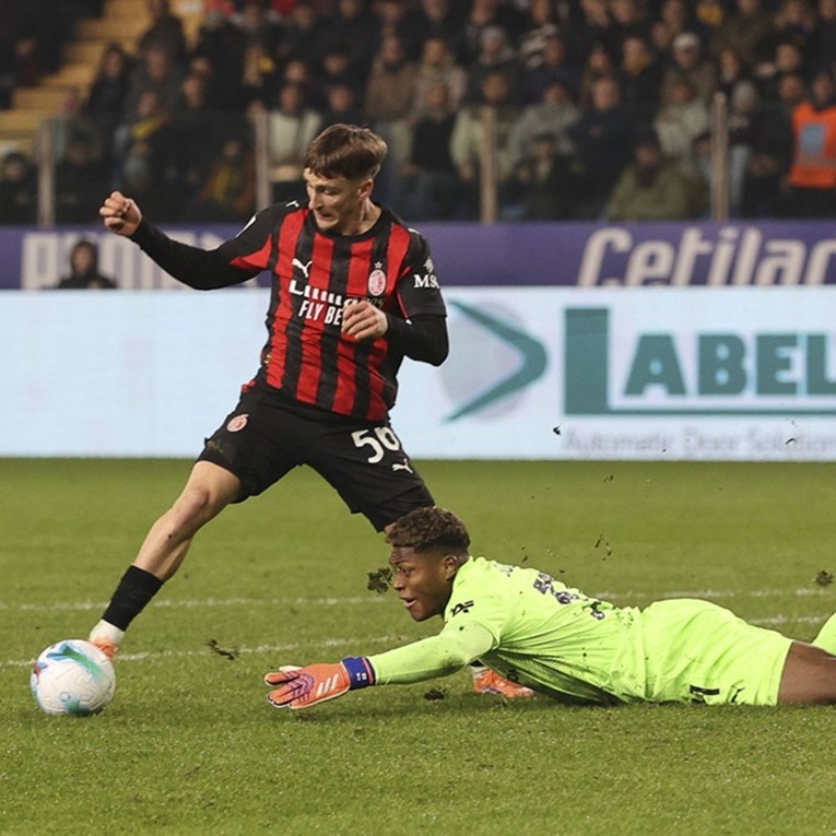 VIDEO Modrićev suigrač slomio prst golmanu Parme