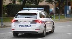 Policijski auto naletio na biciklista koji je prošao kroz crveno u Vinkovcima
