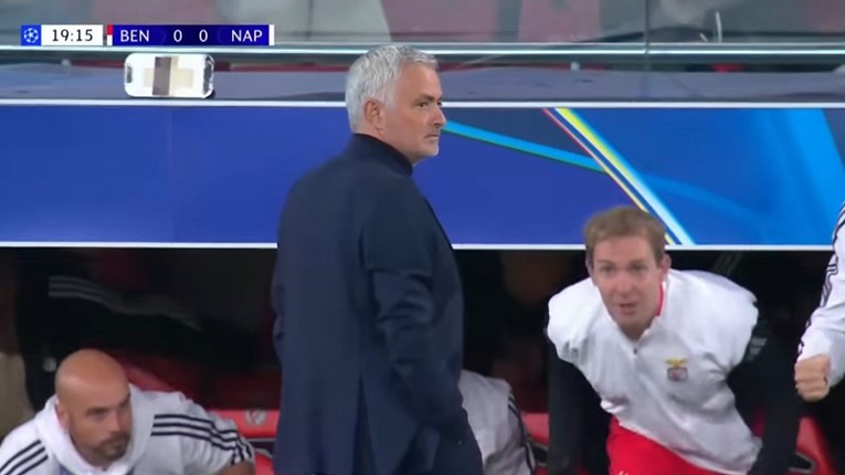 Mourinhova reakcija nakon što je Benfica zabila je hit