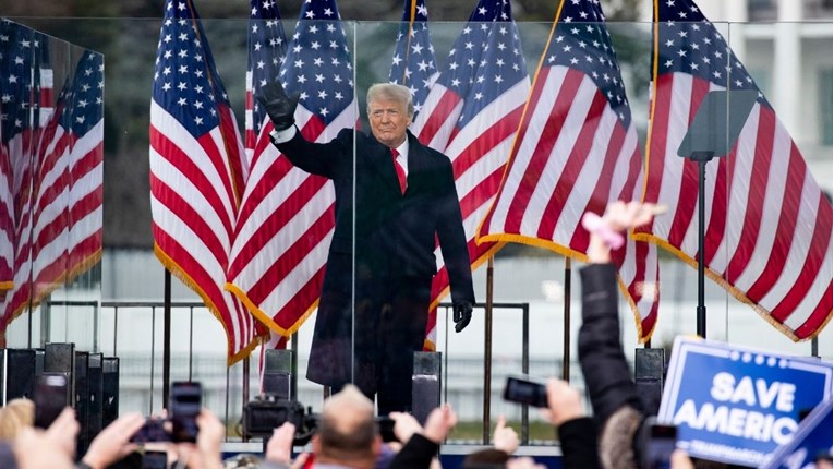 Trump prvo nahuškao pa pozvao pristaše kod Kapitola da ostanu mirni