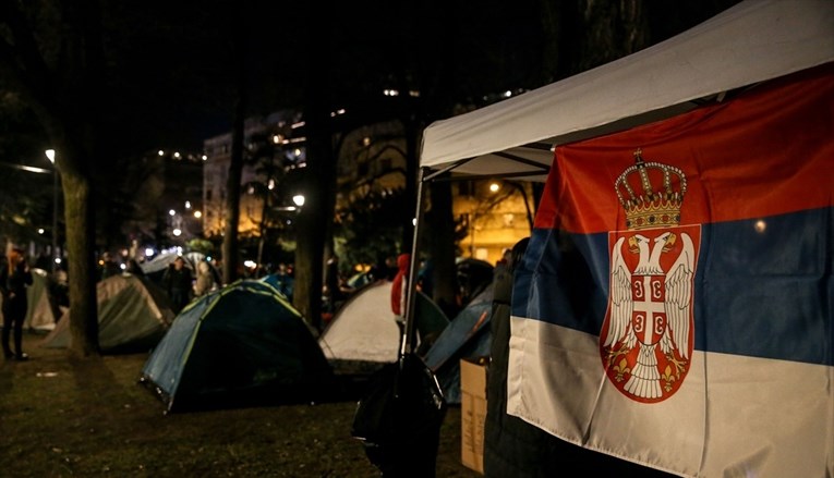 Procurile poruke u kojima se daju upute Vučićevim "studentima"