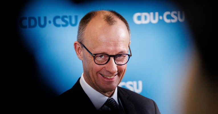 Politico: Merz postigao dogovor sa Zelenima, otvoren put masivnom ulaganju u obranu 