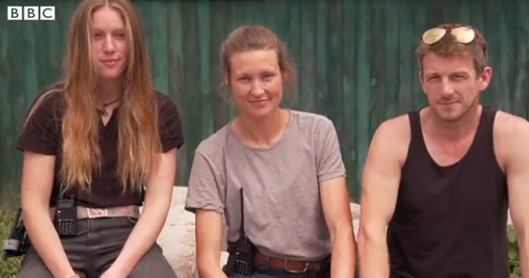 VIDEO Trenerica pasa, farmer i direktorica riskiraju živote da bi pomogli Ukrajincima