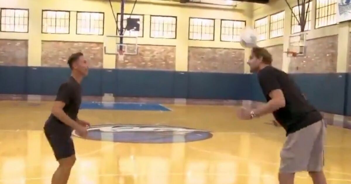 Nowitzki pokazao Dončiću da je bolji od njega u glavometu