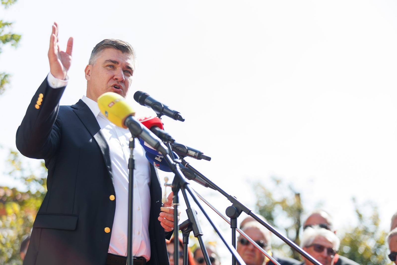 Milanović u Kastvu: Cijela je zemlja napredovala. Stvari se ipak mijenjaju