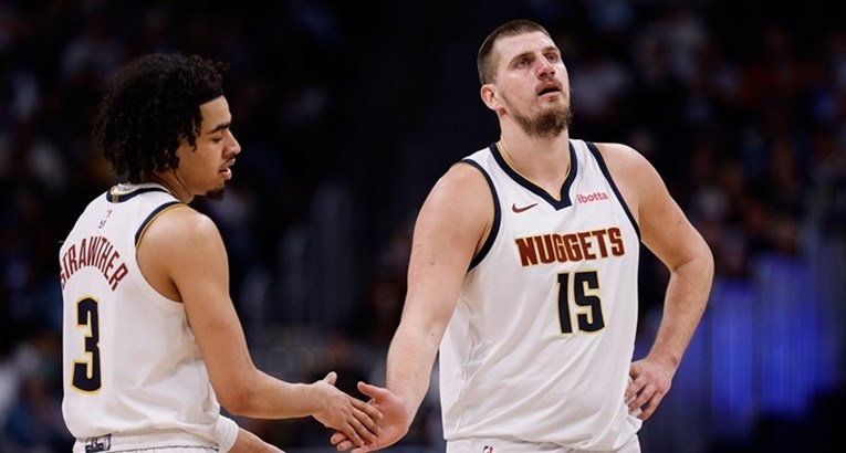 VIDEO Jokića pitali o njegovoj sjajnoj partiji, on hvalio suigrača