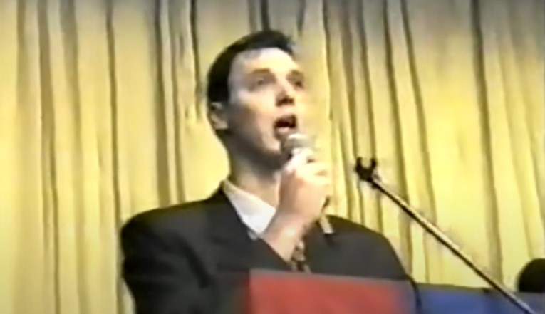 Vučić misli da može držati moralne lekcije Hrvatskoj. Nismo zaboravili tko je on