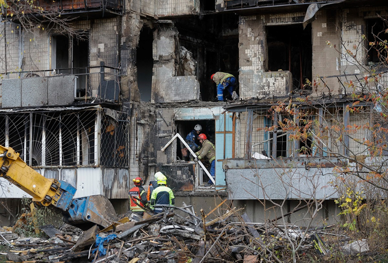 Rusi pogodili dječju bolnicu u Hersonu. Ranjena djeca i medicinske sestre