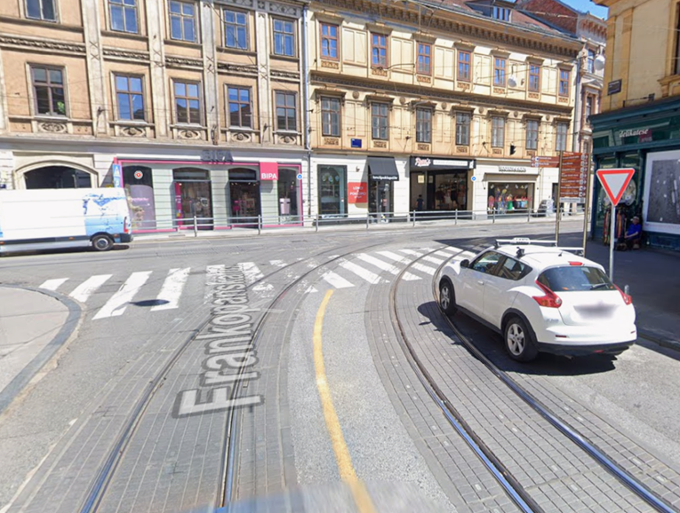 Pljačka u centru Zagreba. "Prebio je radnicu i pobjegao, trčala je za njim"