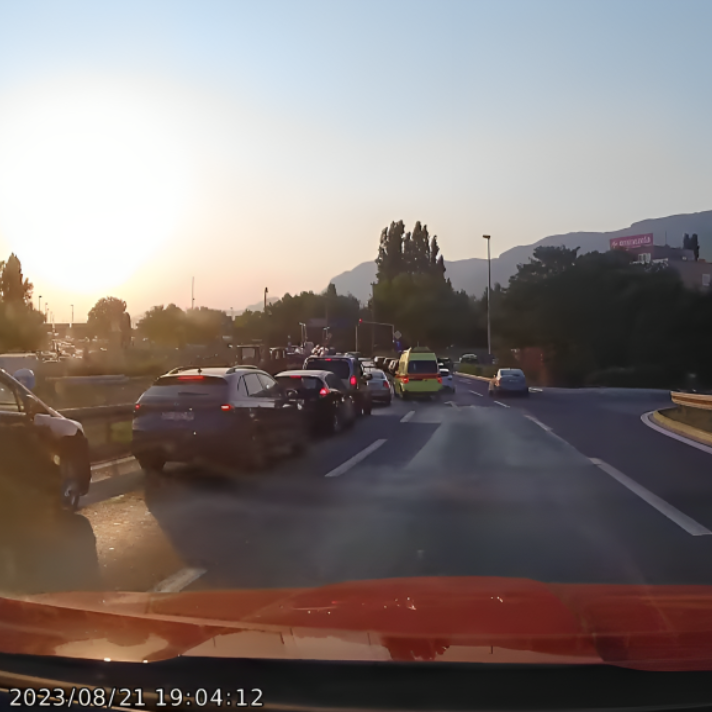 Snimka sa splitske prometnice izazvala raspravu: "Treba li ovo uopće hvaliti?"