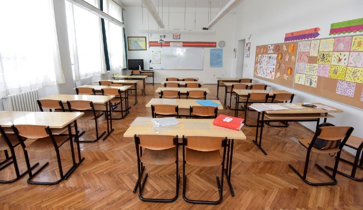 Sindikat novinara podržava učitelje: "Tko nije bio 15 minuta u učionici..."