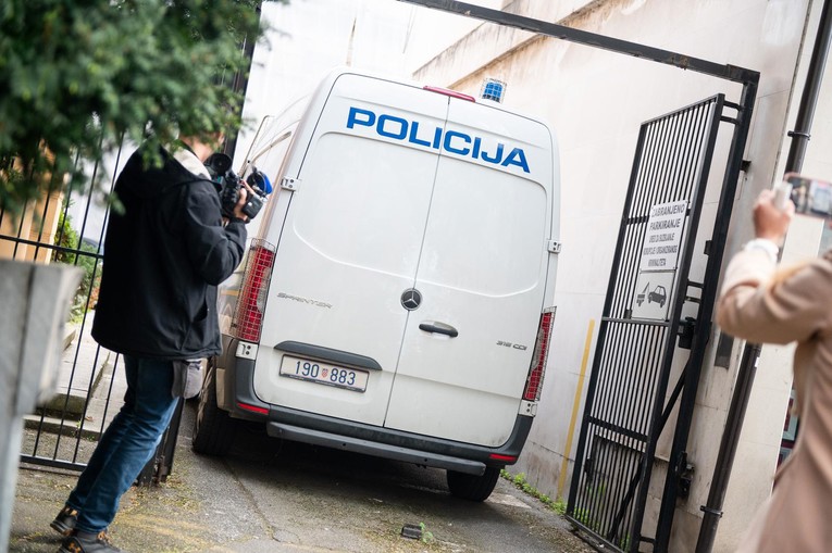 Ženi (80) u Splitu uzeli 30.000 eura za lažnu operaciju kćeri. Ekspresno su uhvaćeni