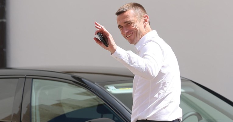 Penava o osnivanju bizarnog Ureda za ideologiju: Laž