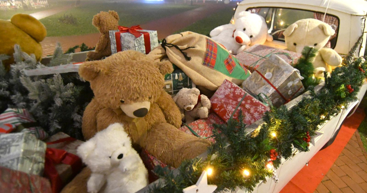 Vozila puna plišanih medvjedića najslađi su prizor Adventa u Virovitici