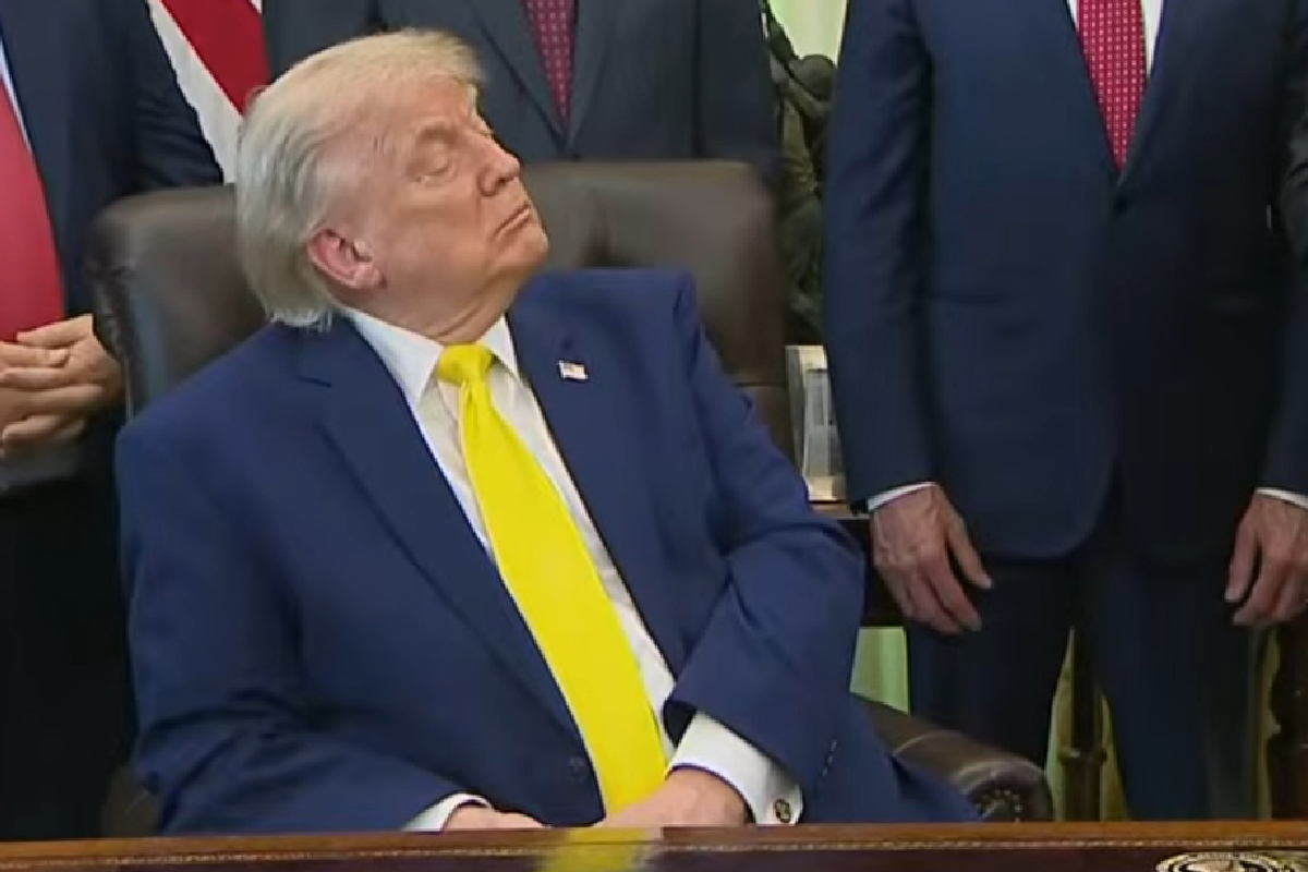 Trump (79) je opet malo zaspao tijekom sastanka u Bijeloj kući