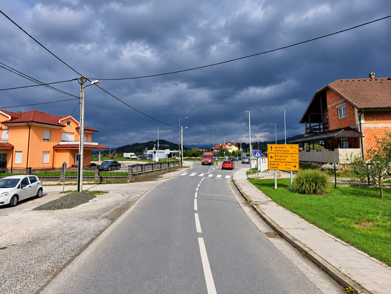 Teška nesreća u Zagorju. Jedna osoba poginula, cesta zatvorena