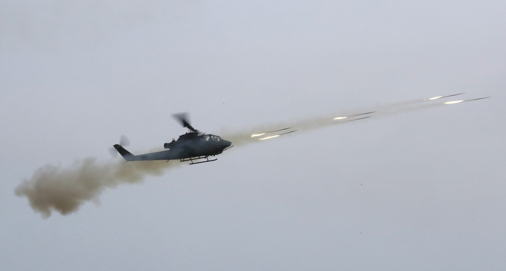 Vojni helikopter Južne Koreje srušio se tijekom obuke, dvoje poginulih