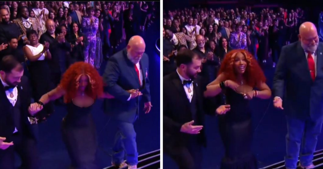 VIDEO SZA jedva stigla do pozornice na dodjeli AMA nagrada zbog uske haljine