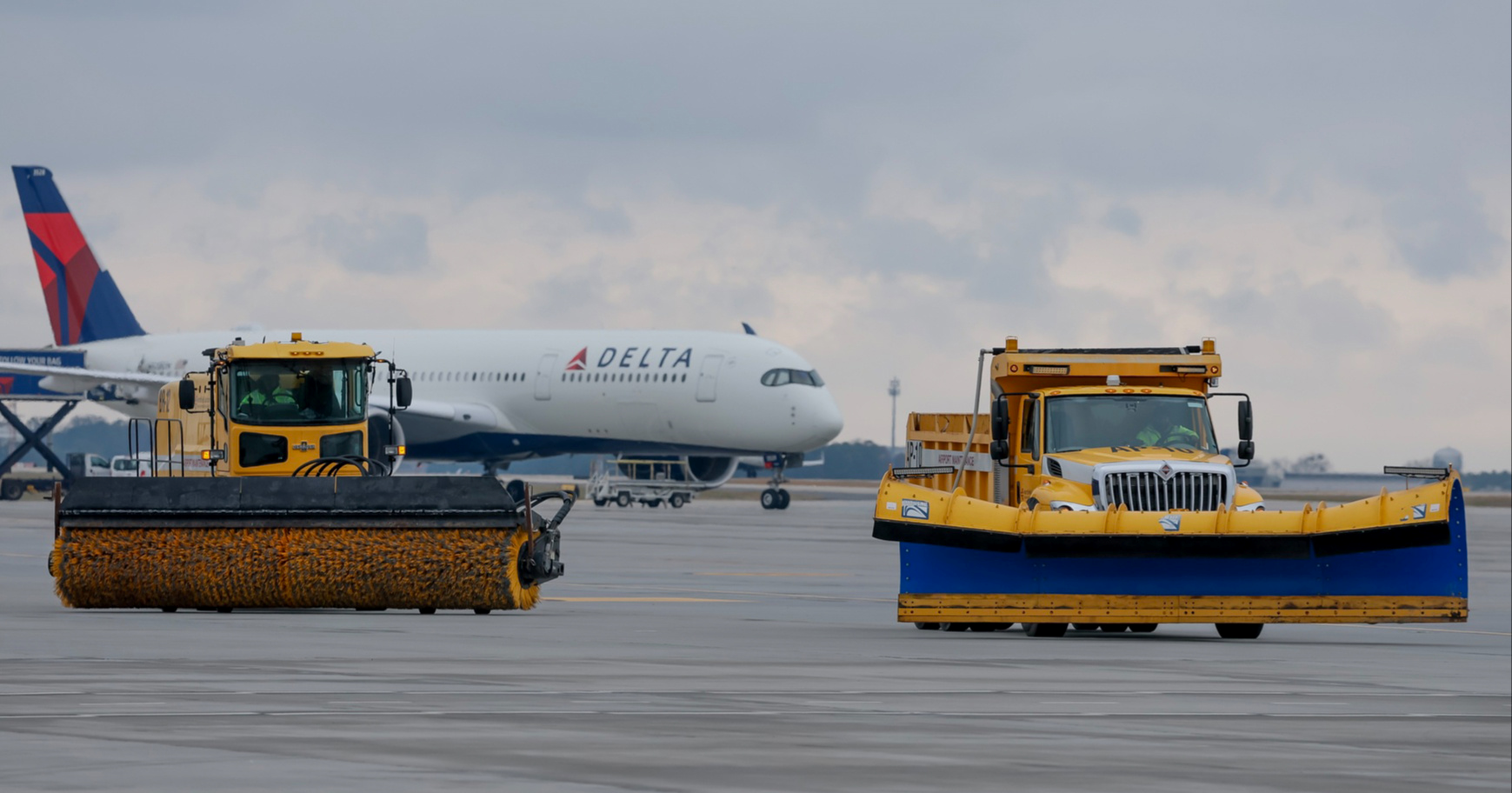Velika zimska oluja u SAD-u. Otkazano 9.000 letova, milijuni pod upozorenjem