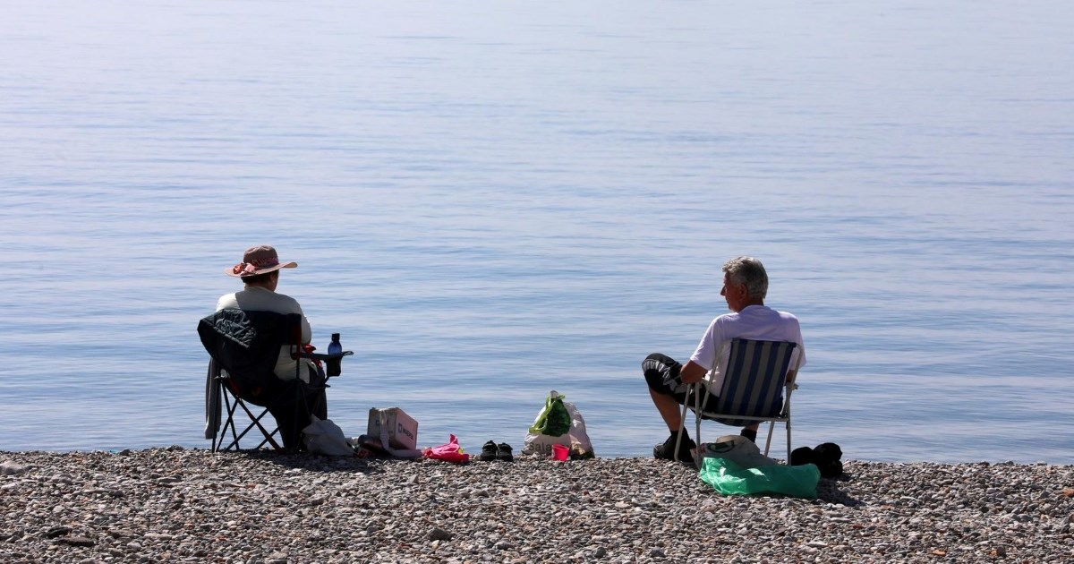 FOTO Sredina je rujna, a riječka je plaža puna