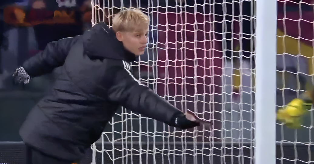 Roma je dobila dva crvena. Pogledajte što je onda napravio Mourinho