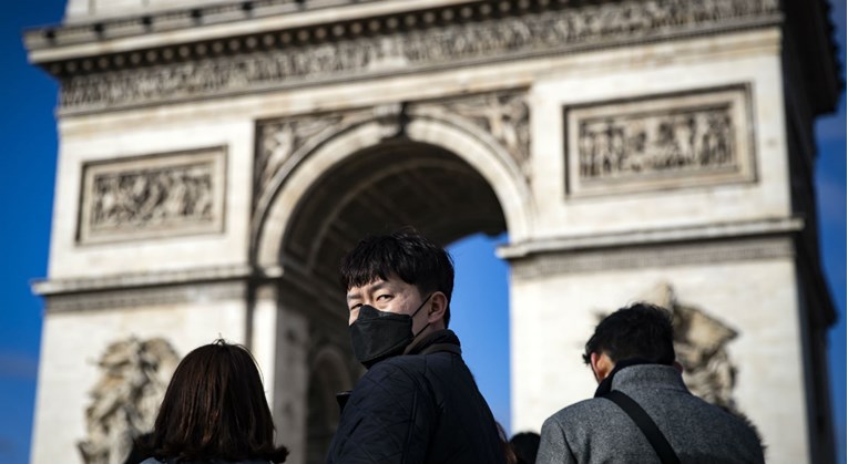 Broj turista u Francuskoj zbog koronavirusa pao za 30 do 40 posto