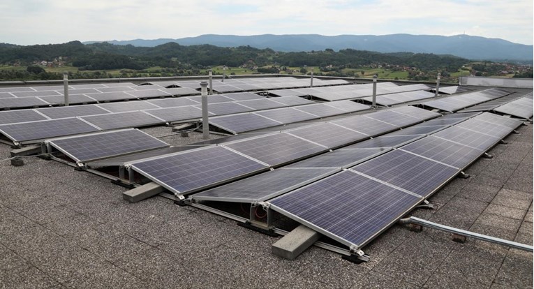 Tomašević: Do kraja iduće godine na zagrebačkim krovovima 100 solarnih elektrana