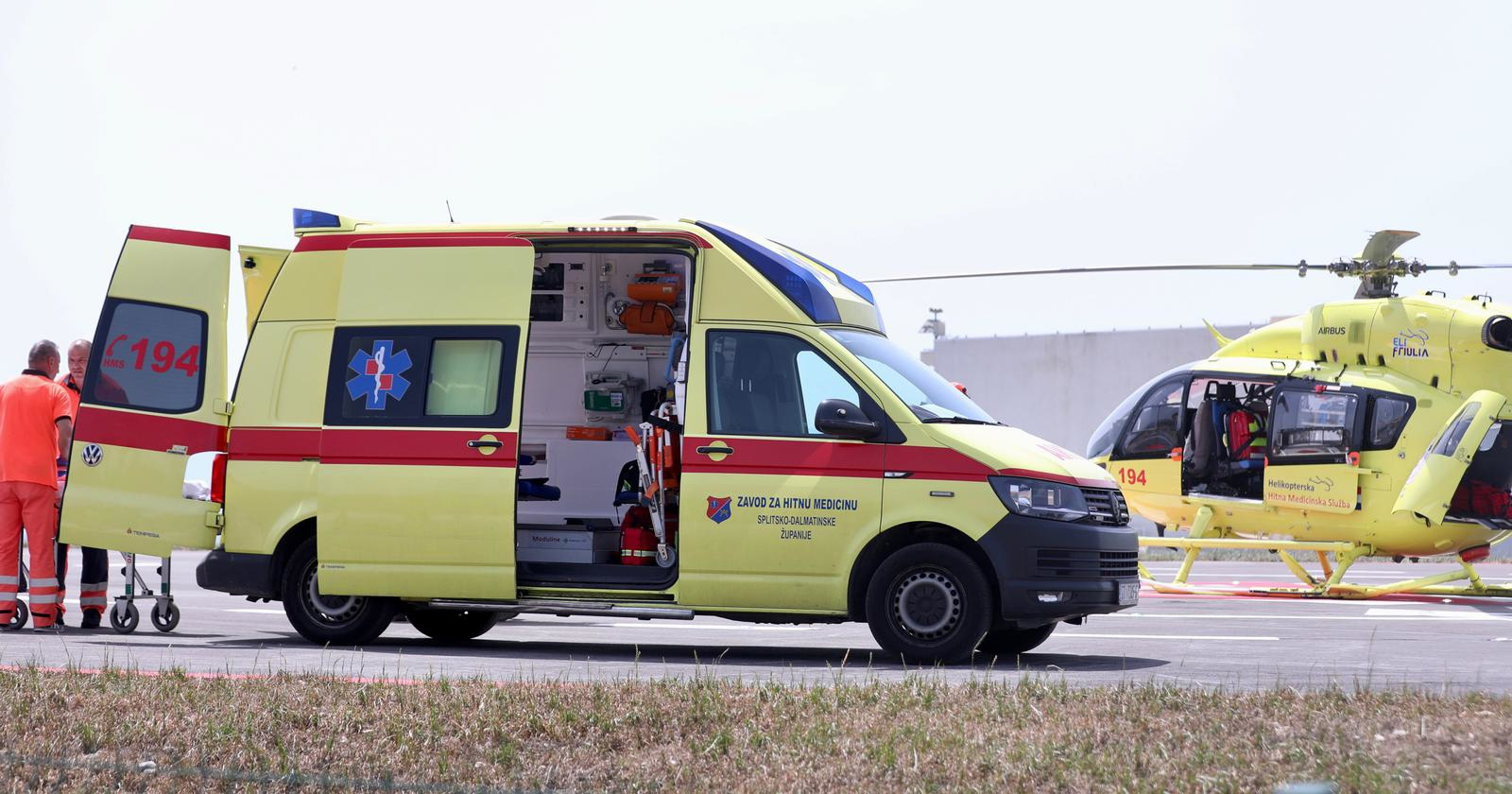 Dijete teško ozlijeđeno u padu s romobila. Helikopterom prevezeno u Zagreb