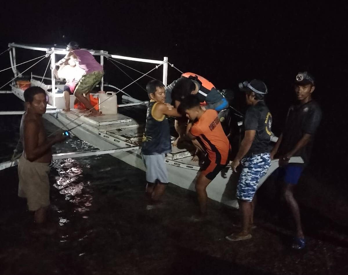 Požar na trajektu na Filipinima: Petero mrtvih, traga se za 86 osoba