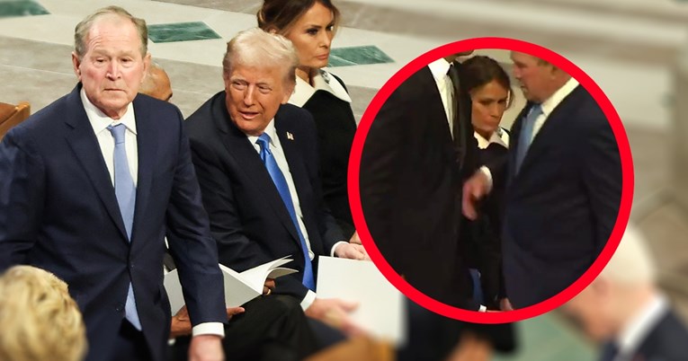 Bush potapšao Obamu po trbuhu na ispraćaju Jimmyja Cartera, Trumpa nije pozdravio