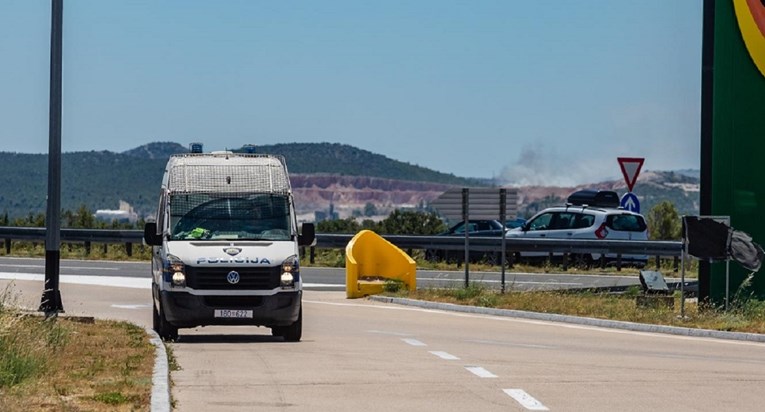 Tučnjava na odmorištu na A3 prilikom točenja goriva. Jedna osoba ozlijeđena