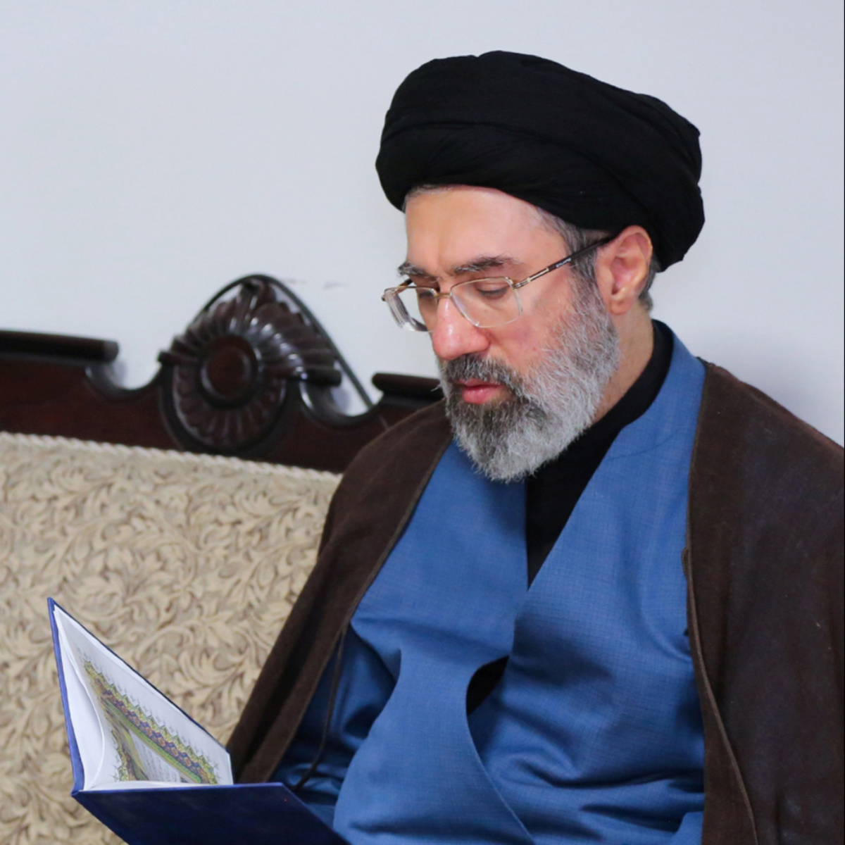 Iranski ambasador: Ajatolah je ranjen. Mislim da je u bolnici, ne može održati govor