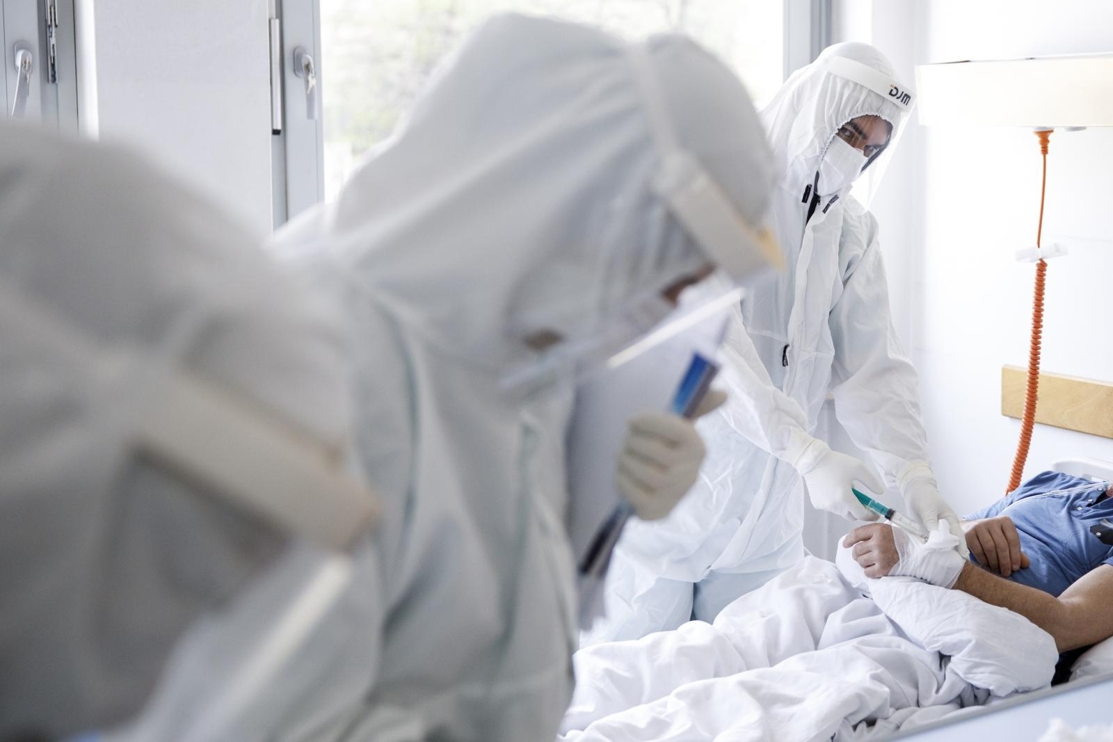 Stožer: Imamo 373 nova slučaja, na respiratoru 35 ljudi