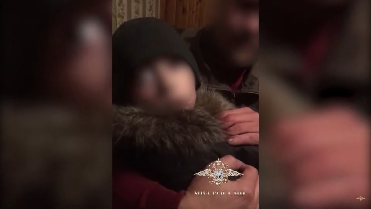 U Rusiji pedofil oteo sedmogodišnjaka, specijalci ga spasili 52 dana nakon nestanka