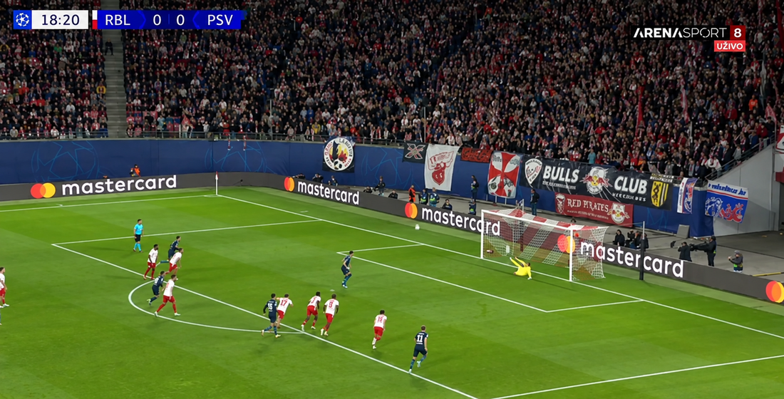 Pogledajte kako je Perišić promašio penal u Ligi prvaka i postao tragičar PSV-a