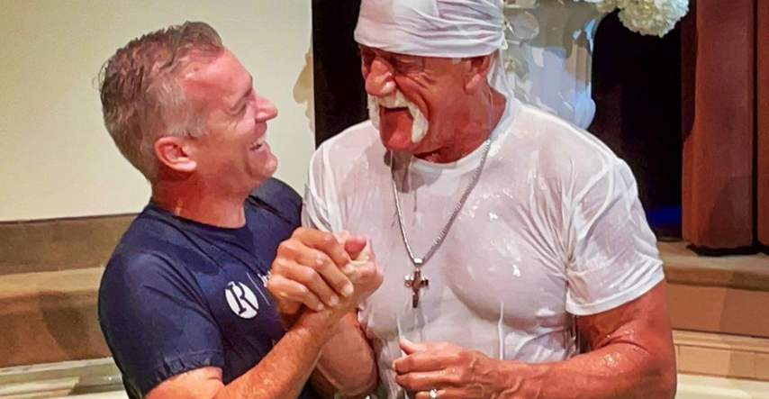 Hulk Hogan (70) se krstio. Objavio je video s ceremonije
