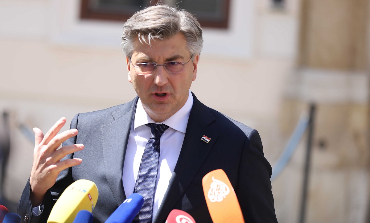 Plenković prihvatio Krstičevićevu ostavku