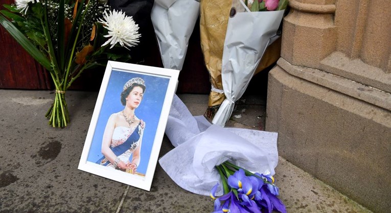 Od himne do novčanica: Evo što se sve mijenja u Britaniji zbog smrti kraljice