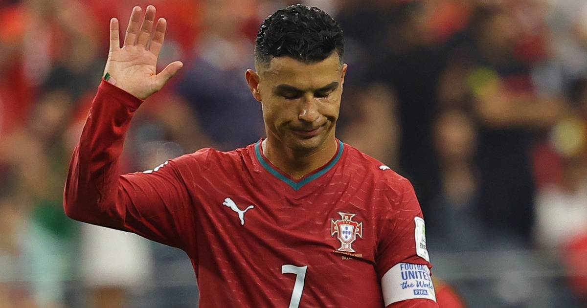 Ronaldo se nije sa suigračima vratio u Portugal. Letio je privatnim avionom