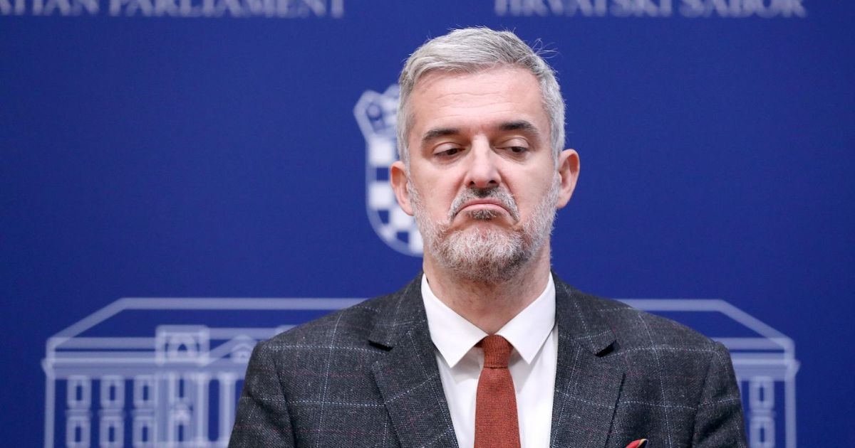 Raspudić: Pupovac je čudo, fenomen. Istovremeno je i vlast i  oporba