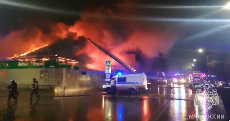 Najmanje 13 mrtvih u požaru u ruskom noćnom klubu