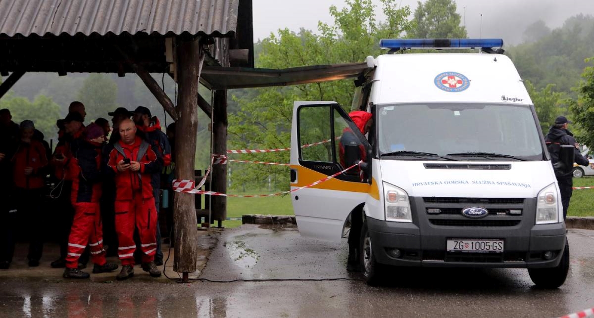 Novi detalji: Pilot nestalog aviona je Švicarac, poznata i državljanstva putnika