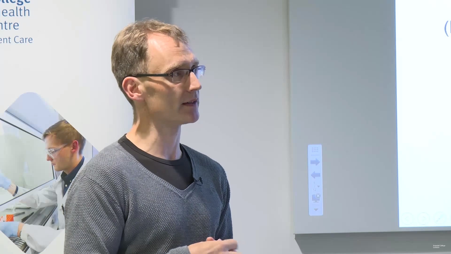 Glavnom britanskom epidemiologu ljubavnica došla usred karantene, dao je ostavku
