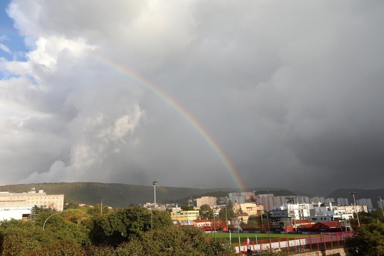 Danas nakon sunca pljuskovi, sutra dosta hladnije, vikend mirniji