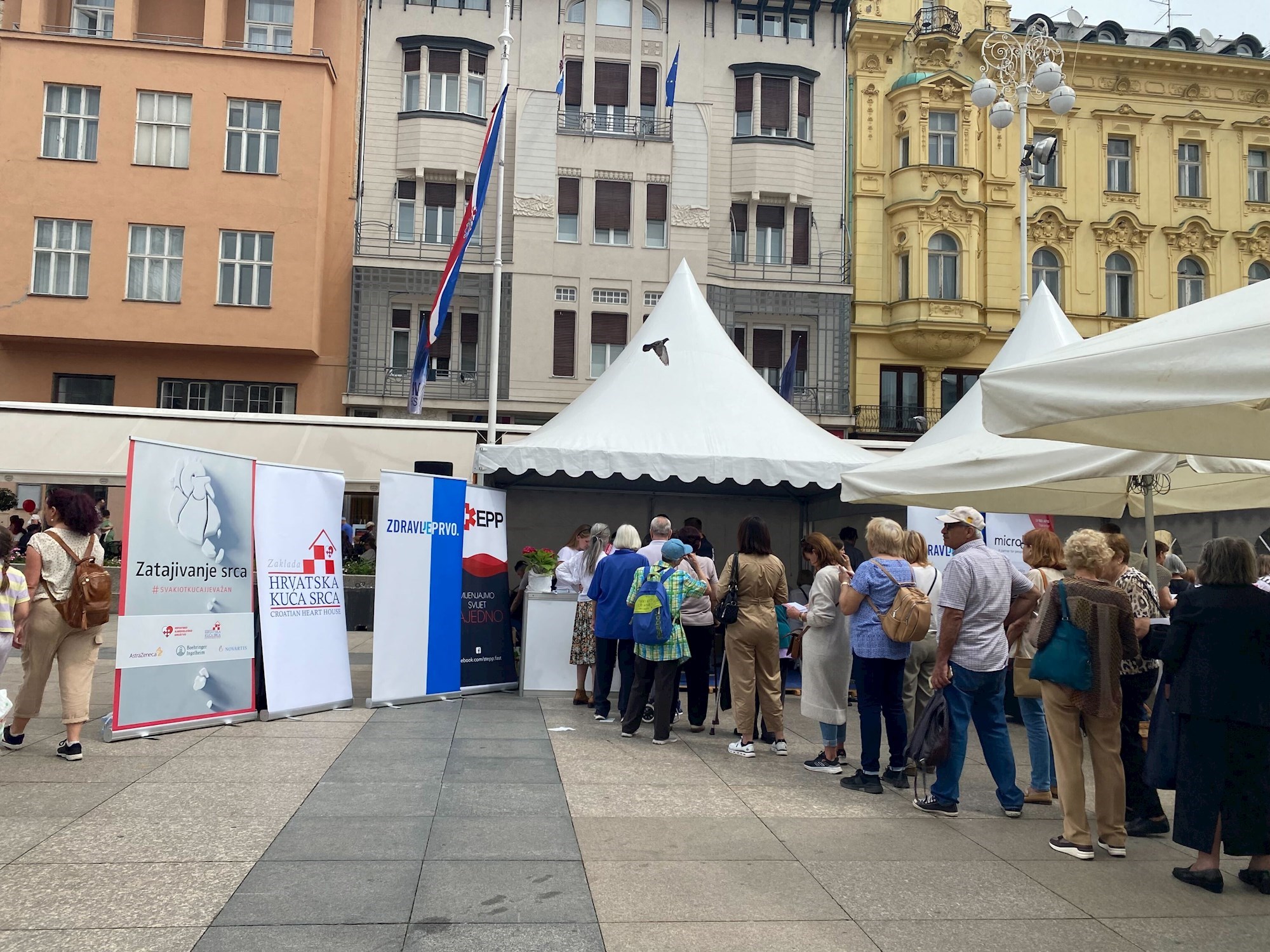 U centru Zagreba danas možete besplatno izmjeriti tlak, glukozu i kolesterol