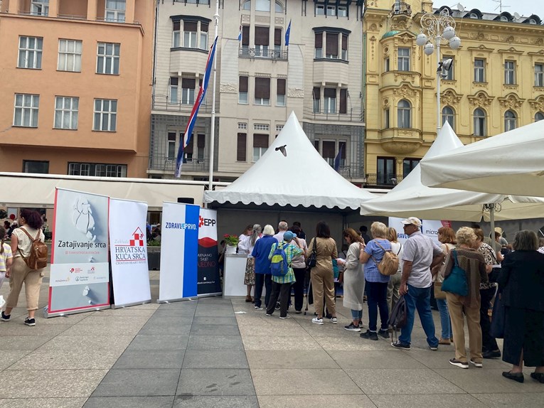 U centru Zagreba danas možete besplatno izmjeriti tlak, glukozu i kolesterol
