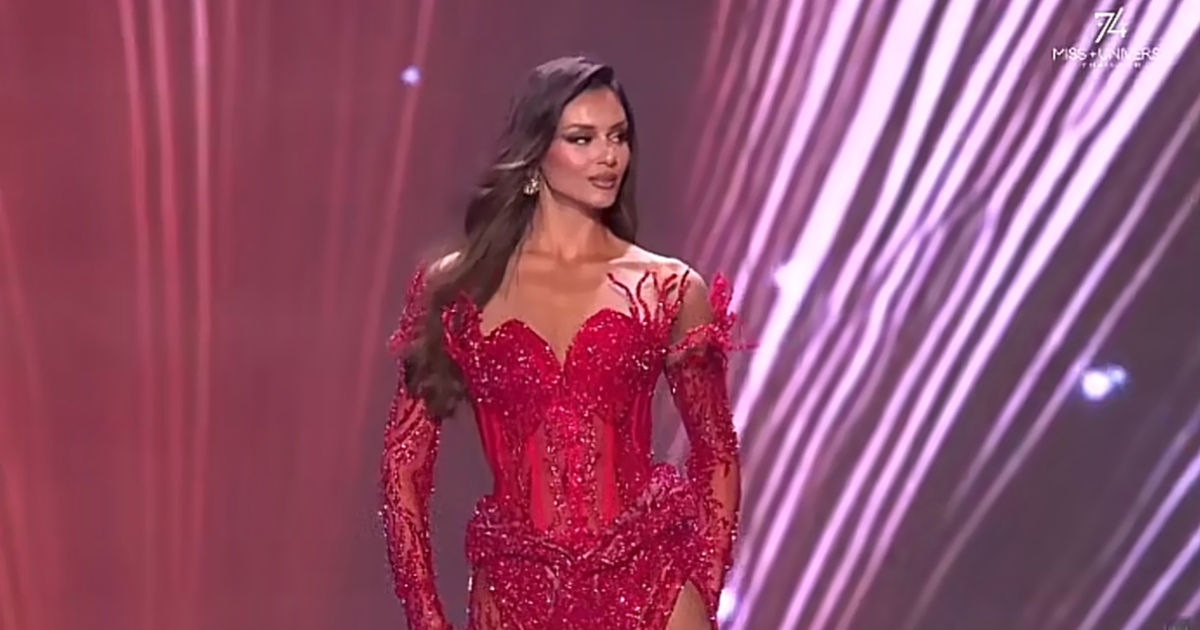 Haljina u kojoj je prošetala Laura Gnjatović inspirirana je dubrovačkim koraljima